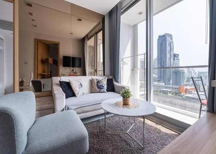 2 Bedroom Suite At Bts Nana Sukhumvit 11 High Floor