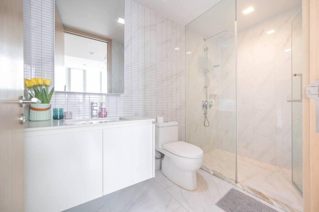 Apartment 2 Bedroom At Bts Nana Sukhumvit 11 High Floor *